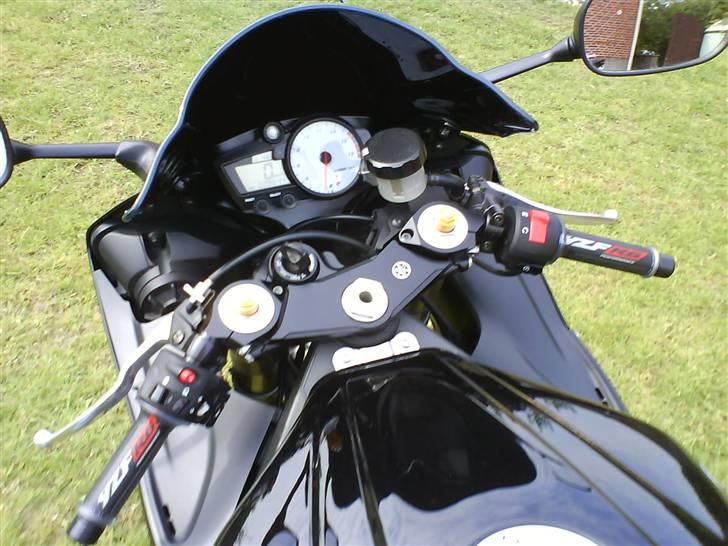 Yamaha YZF-R6 - solgt billede 4