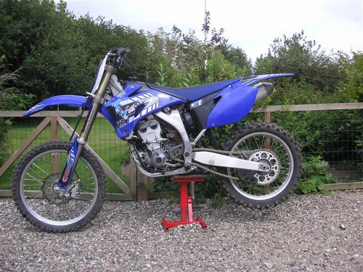 Yamaha YZF (solgt) billede 2