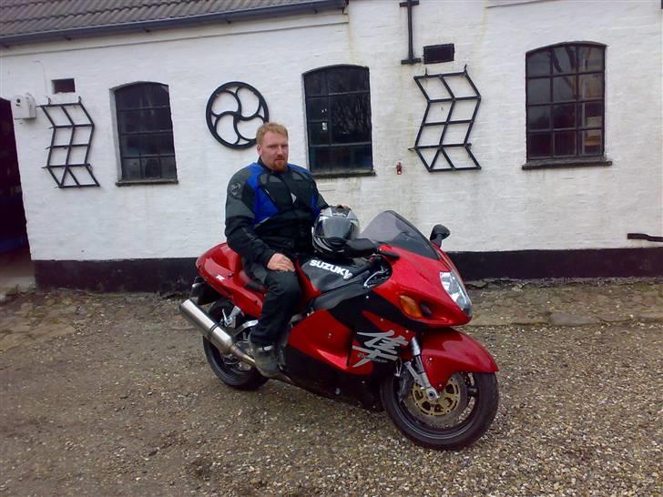Suzuki GSX1300R Hayabusa.. - Ham selv på power busaén d.28-02-2008 Hjs power er fotograf... billede 9
