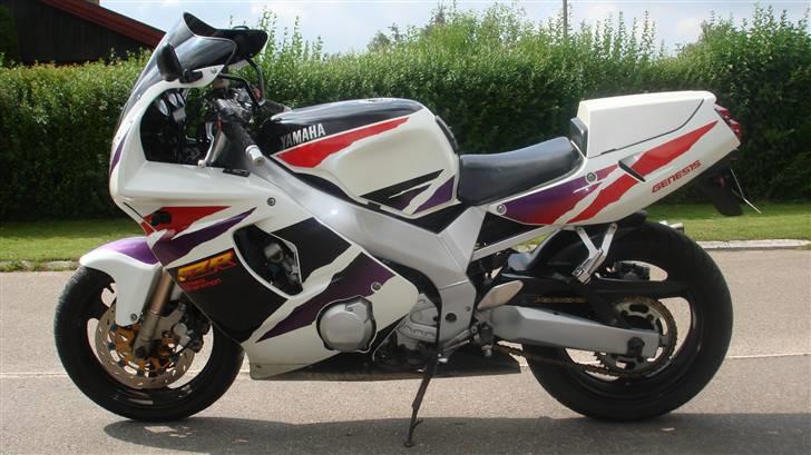 Yamaha FZR 600R *Solgt* billede 8