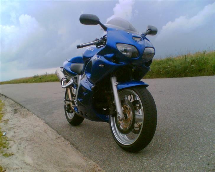 Suzuki SV 650 S *SOLGT* billede 10