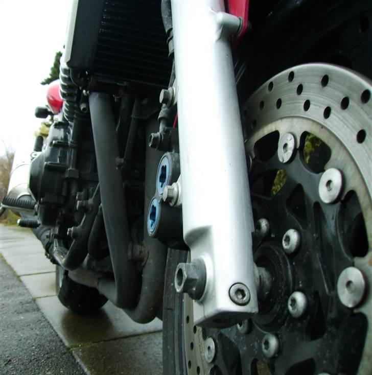 Yamaha FZS 600 Fazer S billede 11