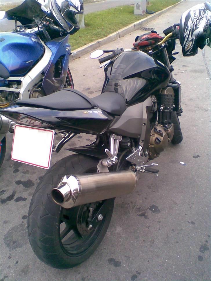 Kawasaki z750 billede 1