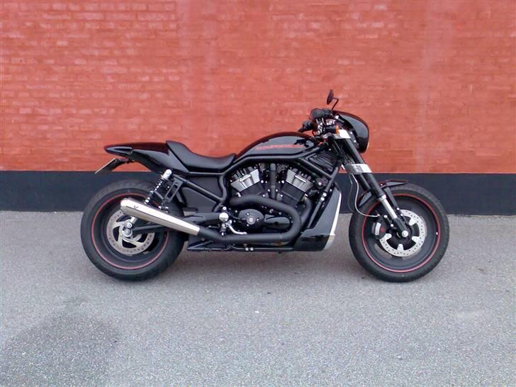 Harley Davidson VRSCR -SOLGT- billede 1