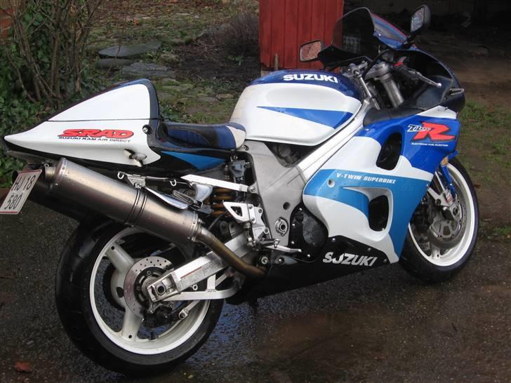 Suzuki TL1000R Solgt:( billede 4