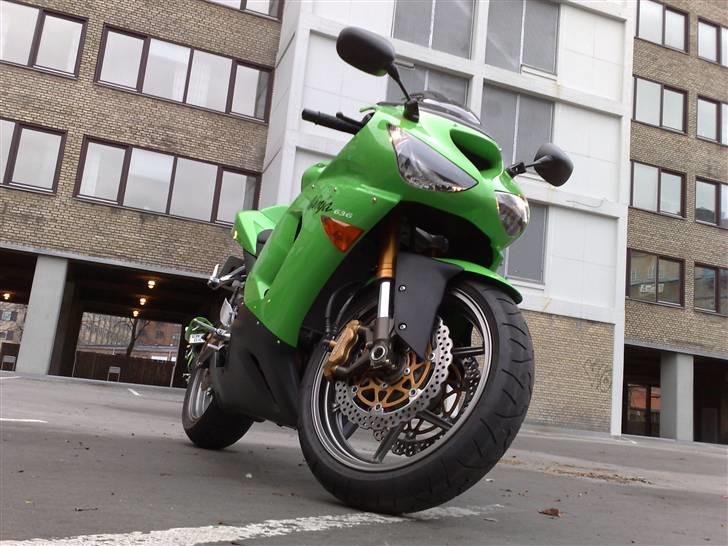 Kawasaki zx6r billede 1