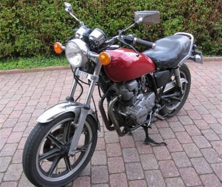 Yamaha XS400se billede 1