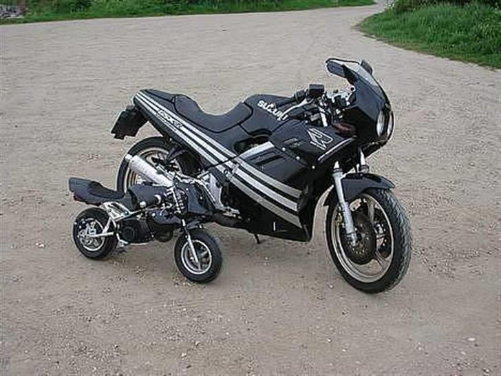 Suzuki 250 ccm GSX-R SOLGT - (FØR) billede 2