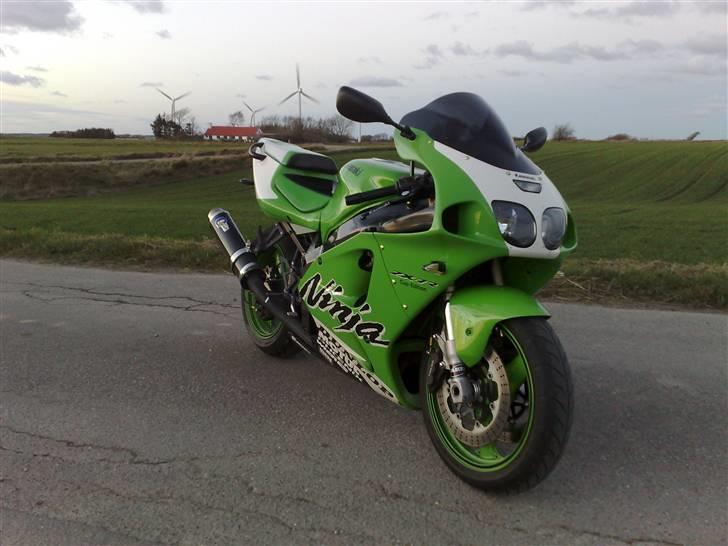 Kawasaki ZX7R Cup Edition -SOLGT- billede 17