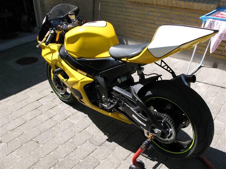 Suzuki GSXR1000 K5 Baneged (EX MC) billede 4