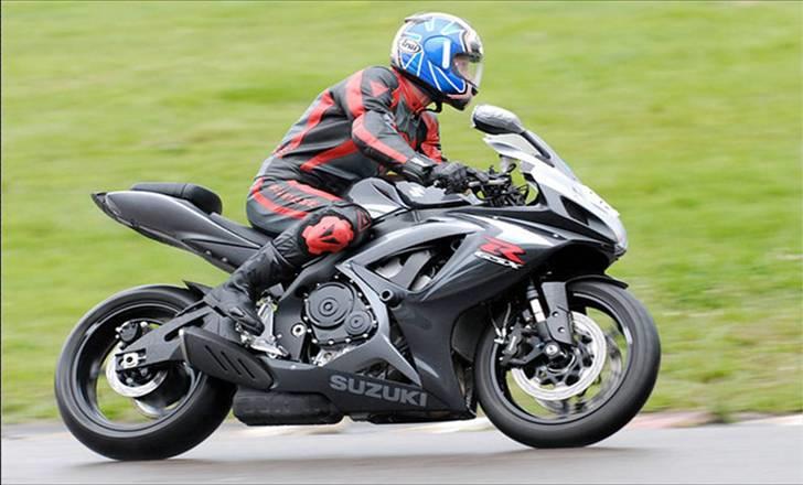 Suzuki gsxr750 billede 9