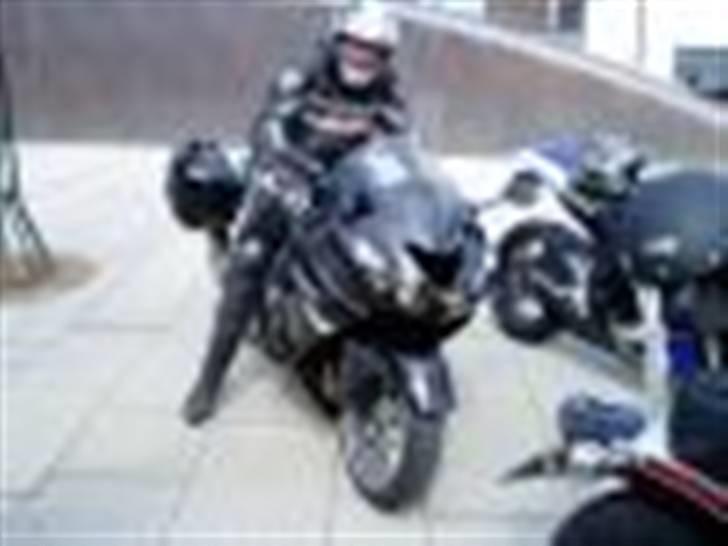 Kawasaki ZZR1400 billede 3