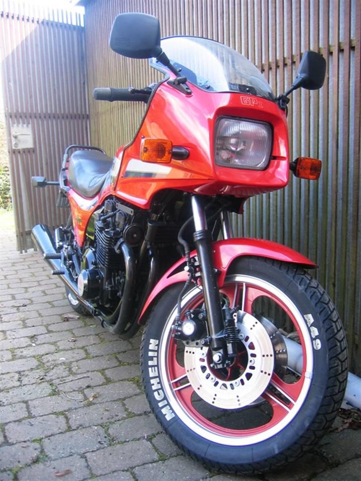 Kawasaki GPz1100 billede 2