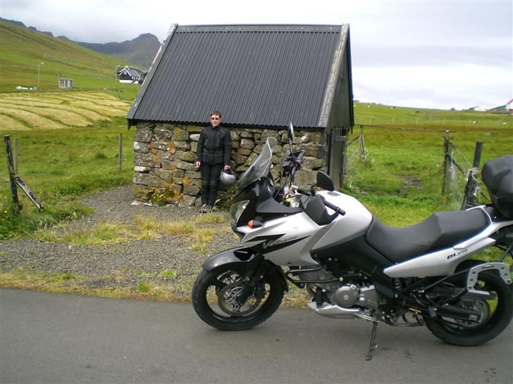 Suzuki DL 650 - På Færøerne, se alle billeder under billeder billede 10