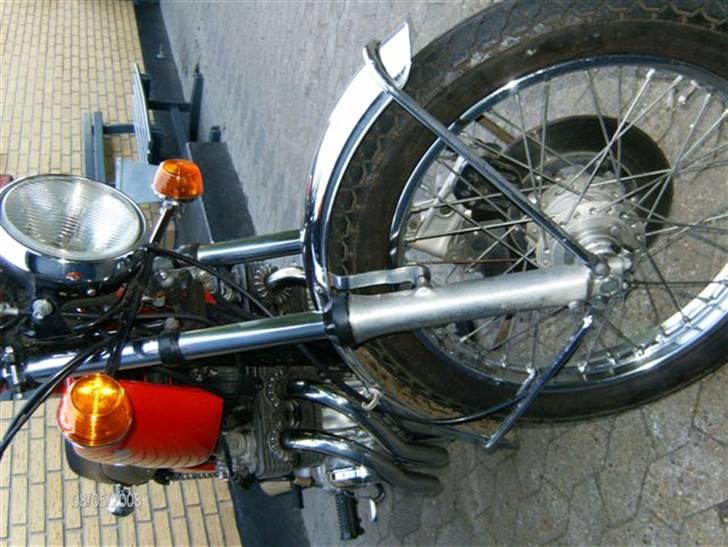 Honda CB 400 FOUR SOLGT billede 4