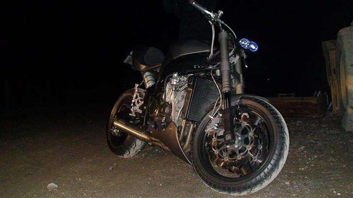 Kawasaki zxr750 FIGHTER  TIL SALG  - photos HOWE H. billede 1