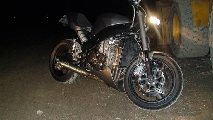 Kawasaki zxr750 FIGHTER  TIL SALG  - photos HOWE H. billede 2