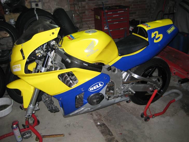 Honda CBR900RR [SOLGT] - Så kom der lidt klister på dyret! billede 13