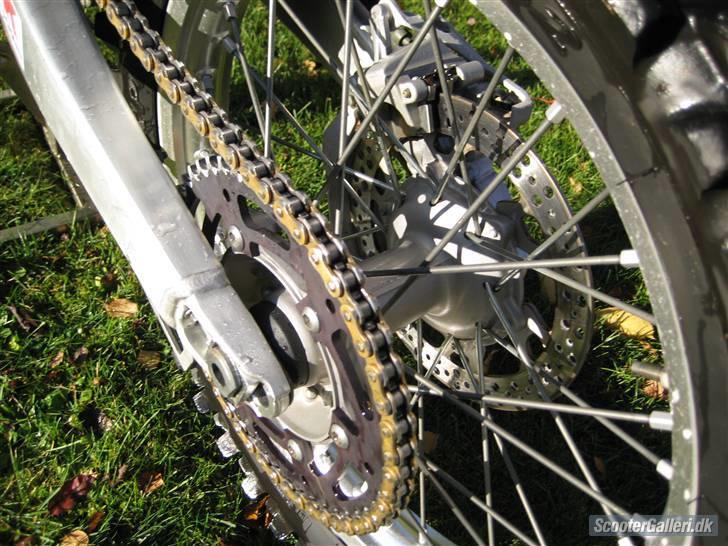 Yamaha YZ 125  billede 9