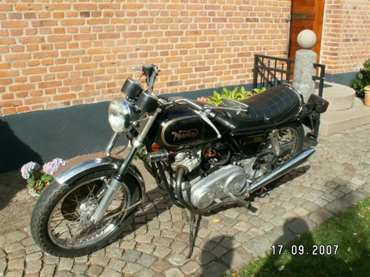 Norton 850 Roadster billede 5