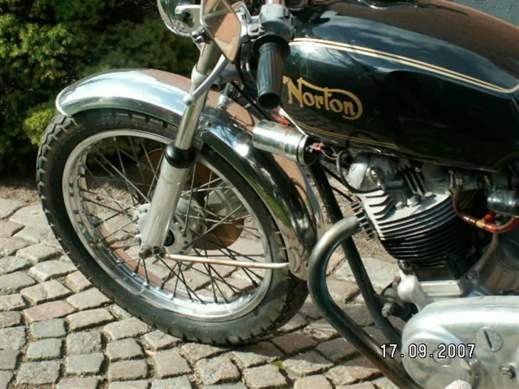 Norton 850 Roadster billede 6