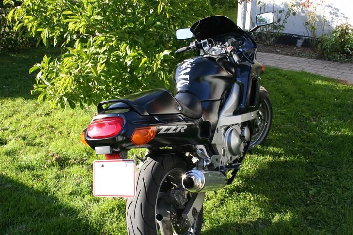 Kawasaki ZZR 600 billede 5