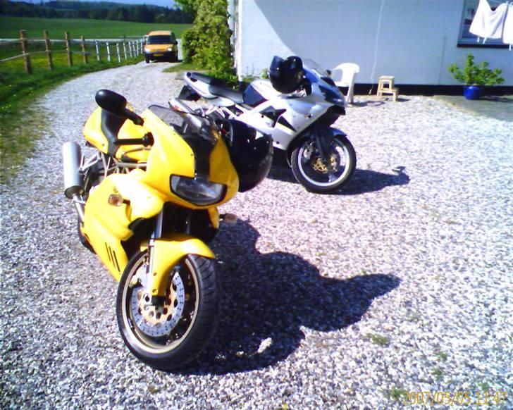 Ducati 900 SS ie - Ude og trille med en Kawa billede 5