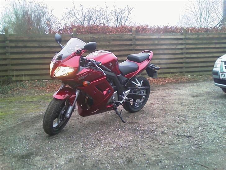 Suzuki Sv 650s ak7 solgt billede 1