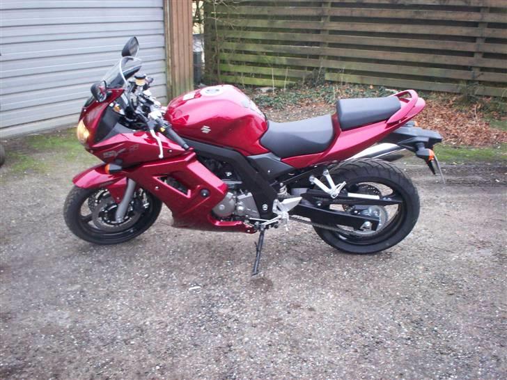 Suzuki Sv 650s ak7 solgt billede 6