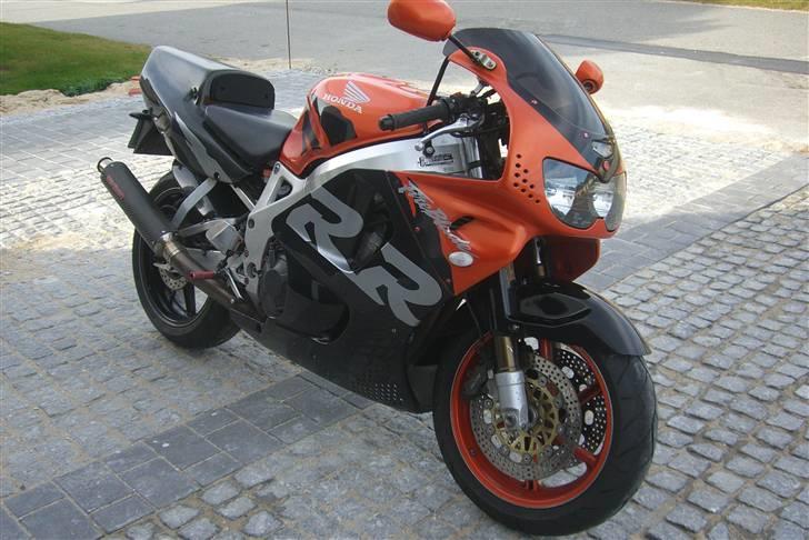 Honda CBR 900RR Fireblade Solgt billede 3