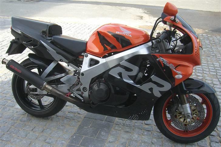 Honda CBR 900RR Fireblade Solgt billede 4