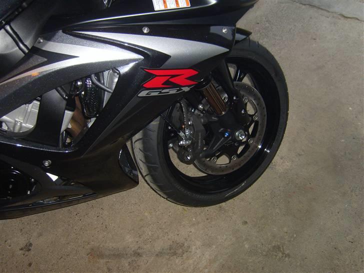 Suzuki GSX-R 750 K7  billede 3