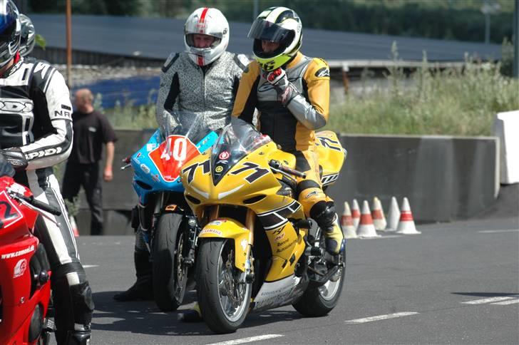 Yamaha YZF-R1 ¤SOLGT¤ - Mig og Rune alias "leoparden" billede 10