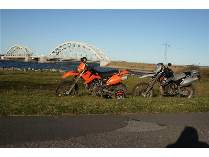 {{currentPhoto.altText}} billede {{currentPhoto.number}}