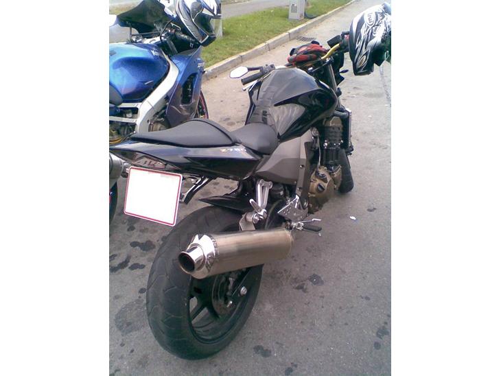 Kawasaki z750 billede 1