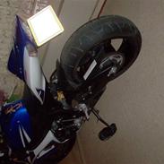 Suzuki GSX-R750