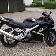 Honda CBR600F4i 