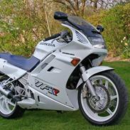 Honda vfr750rc36