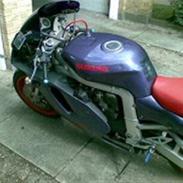 Suzuki Gsx-R 750W Solgt!