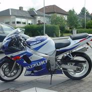 Suzuki Gsx-r 600