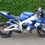 Yamaha YZF R1 Turbo.