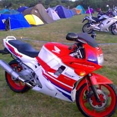 Honda CBR 600 F(SOLGT11/7-2008)