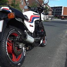 Kawasaki GPZ 750 Uni-track SOLGT