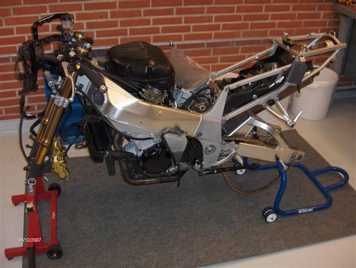 Suzuki Gsxr 1000 Solgt billede 2