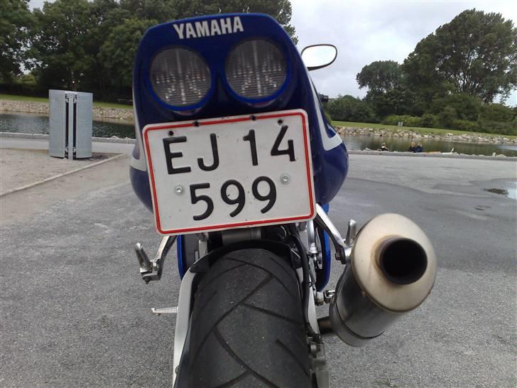 Yamaha yzf r6 billede 2