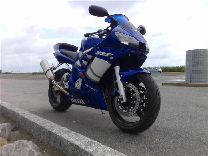 Yamaha yzf r6 billede 5