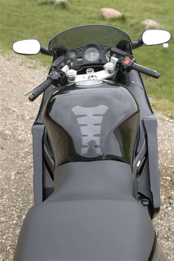 Honda CBR 1100XX Blackbird "Solgt" - smukt billede 5