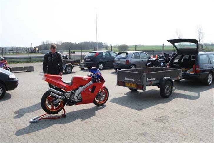 Suzuki rgv 250 vj22m billede 5