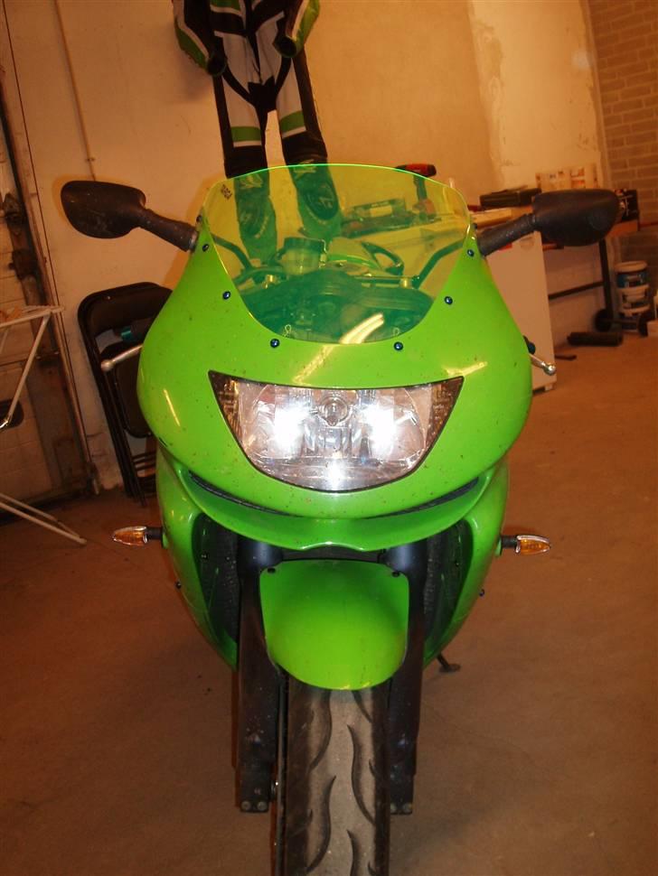 Kawasaki zx9r billede 6
