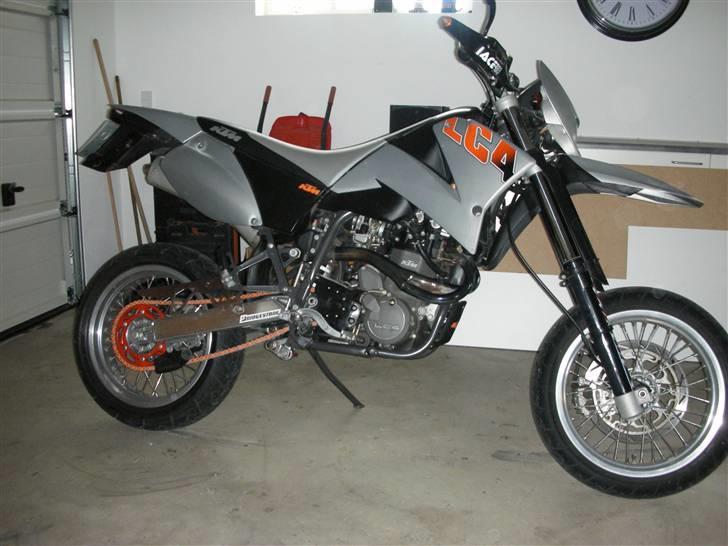 KTM EGS / 640 LC4 SM SOLGT - KTM EGS/640 LC4 S-MOT billede 1